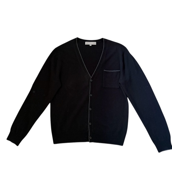 Neiman Marcus 100% Cashmere Classic V-Neck Cardigan Black Size Large - Picture 2 of 10